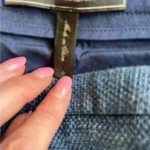 BCBG skirt, size 0, EUC, see photos and description. Business casual - Picture 2 of 4